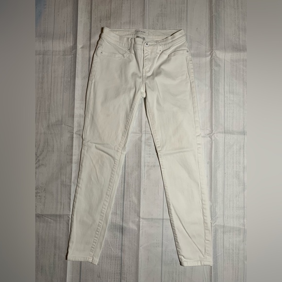 Lila Ryan White Skinny pants. Size 26. - Picture 1 of 8